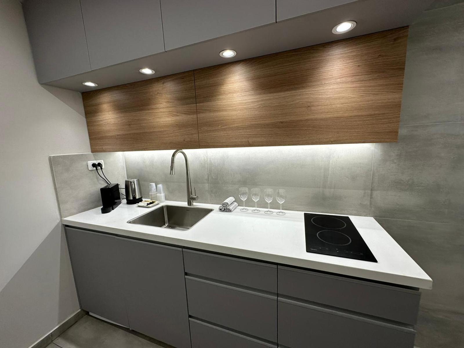 Apartment Mamilla Brilliant Emerald 2 *
